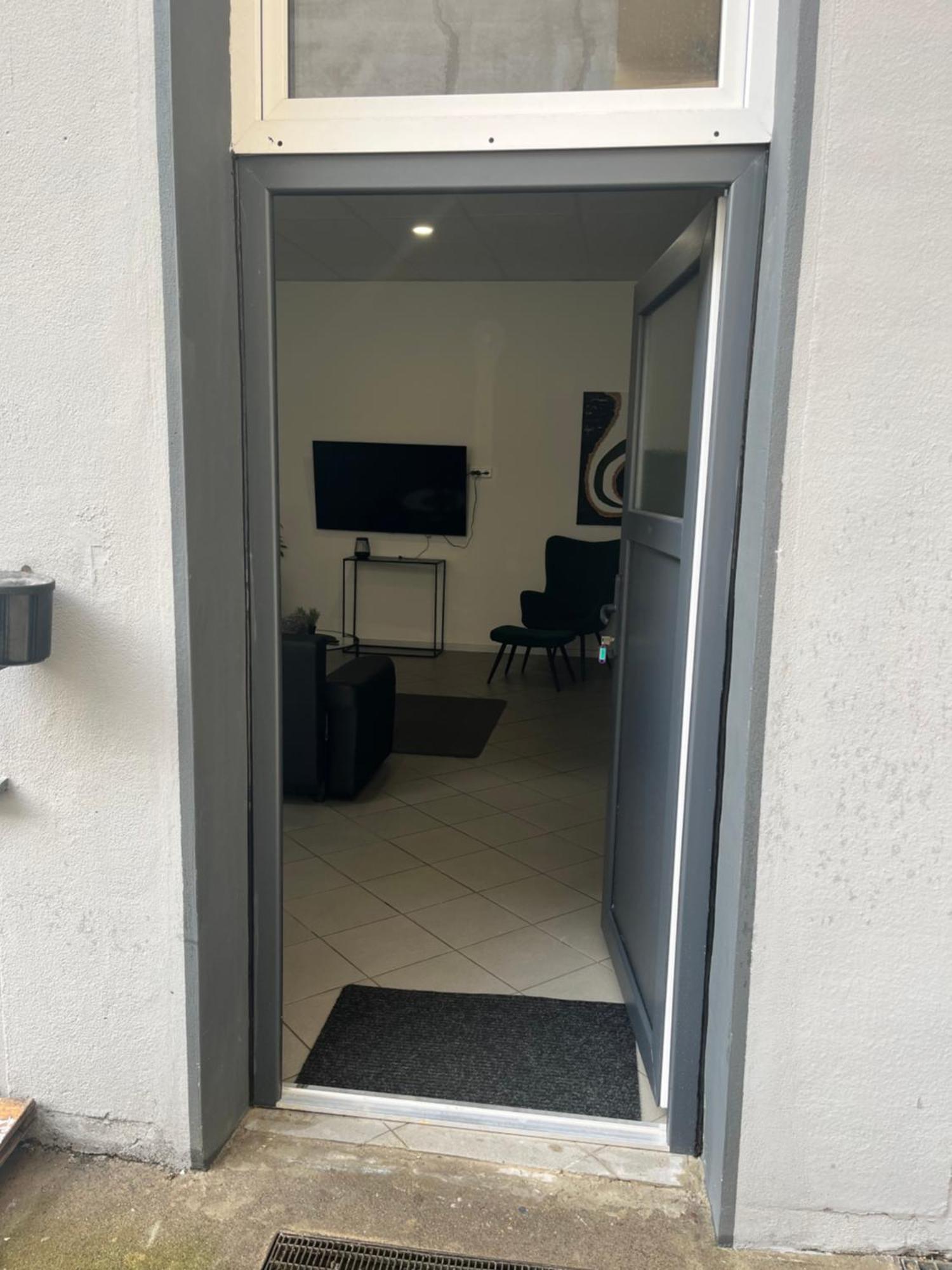 Apartment Central 10D 55Qm Wi-Fi Free Parking Calm Back House Dortmund Eksteriør bilde